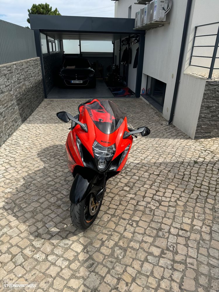 Suzuki Hayabusa 25 anos - 13