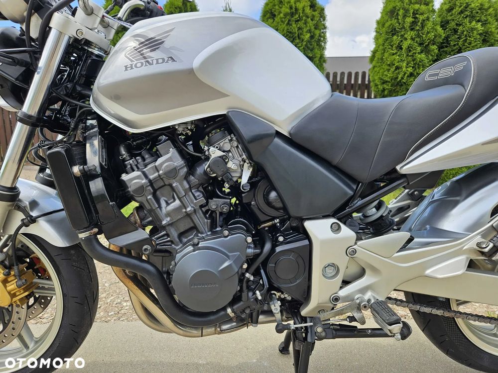 Honda CBF - 10