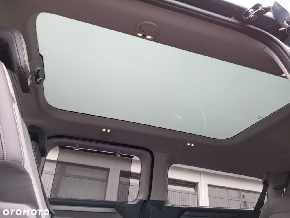 Ford Tourneo Custom - 3