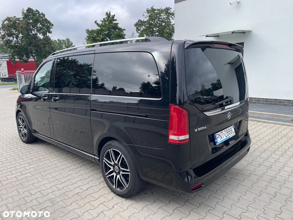 Mercedes-Benz Klasa V 300 d lang 9G-TRONIC Exclusive - 8