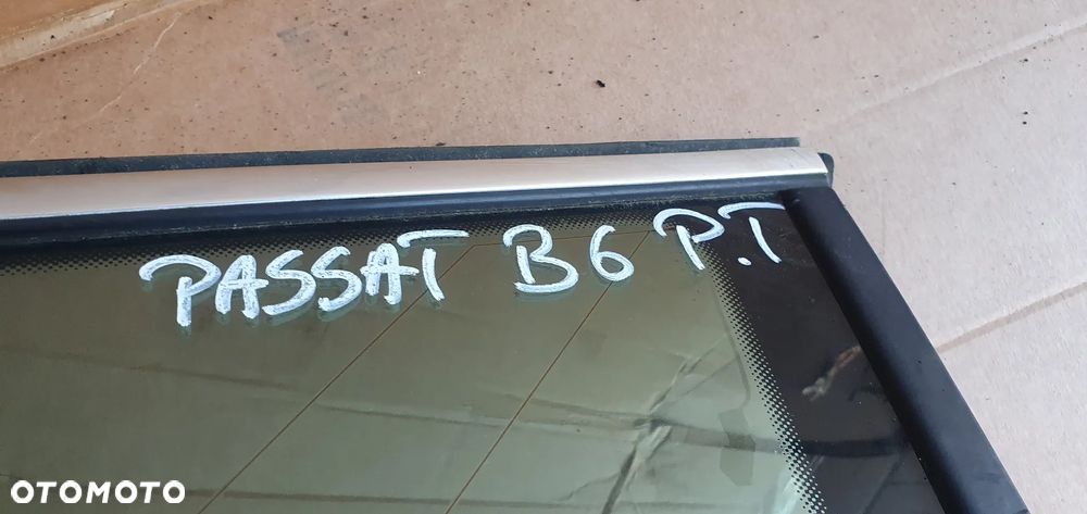 Szyba prawy tył tylna prawa karoseryjna VW Passat B6 AS2 06r - 6