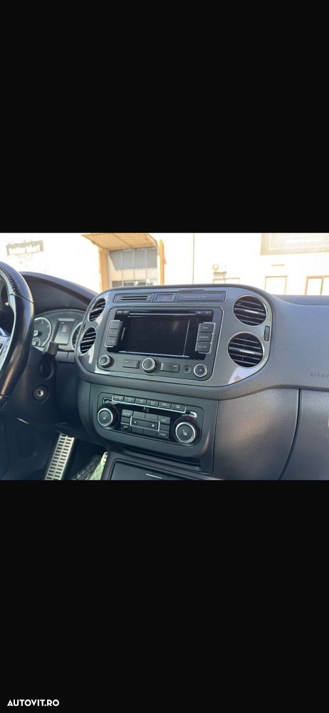 Volkswagen Tiguan 2.0 TDI 4Motion DSG Sport & Style - 10