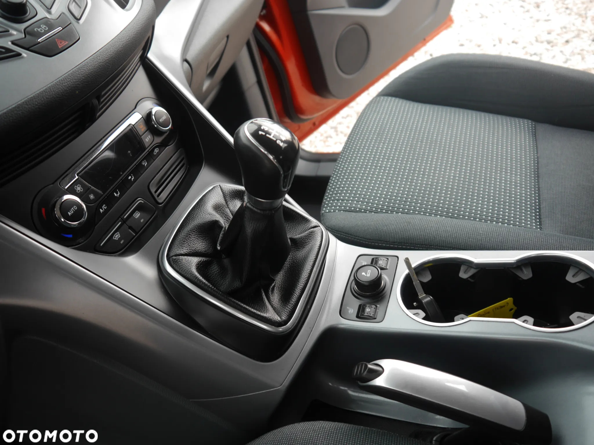 Ford C-MAX 1.6 Trend - 10