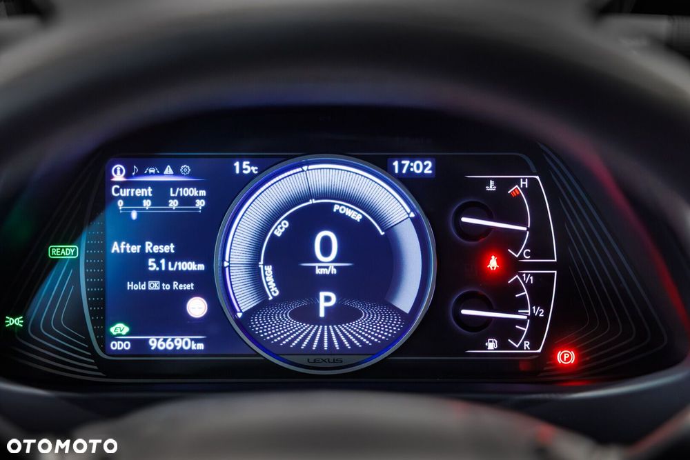 Lexus UX - 17