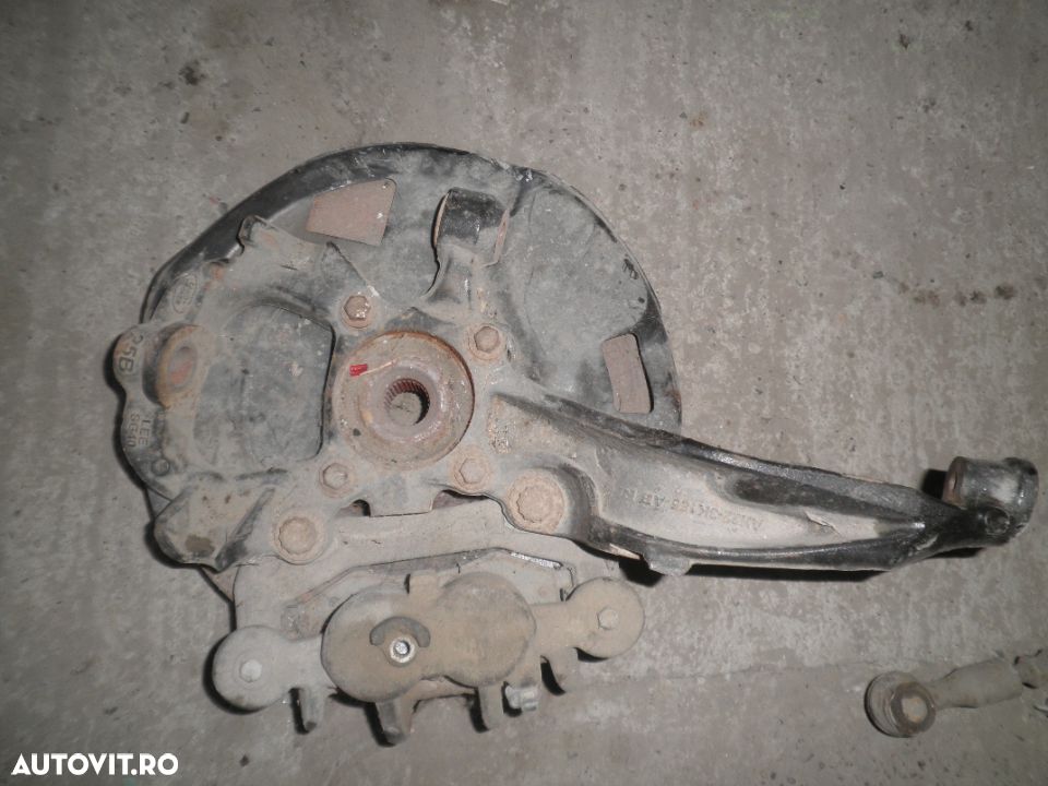 Fuzeta stanga/ Dreapta Fata Land Rover Discovery 4  AH22-3K185-AB  AH223K185AB, ah223k186ab