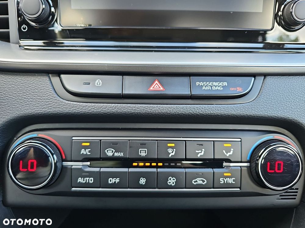 Kia Ceed 1.5 T-GDI M - 23