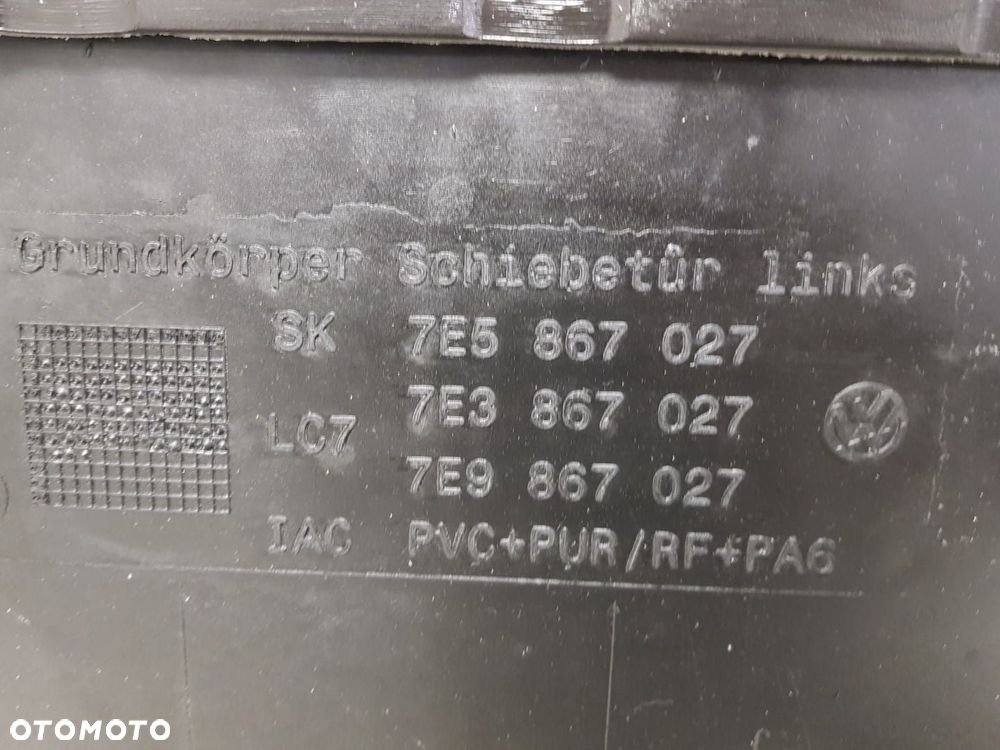 VW T5 LIFT T6 7E MULTIVAN ROLETA BOCZEK DRZWI LEWE PRZESUWNE TAPICERKA  7E5867027 7E586486A - 8