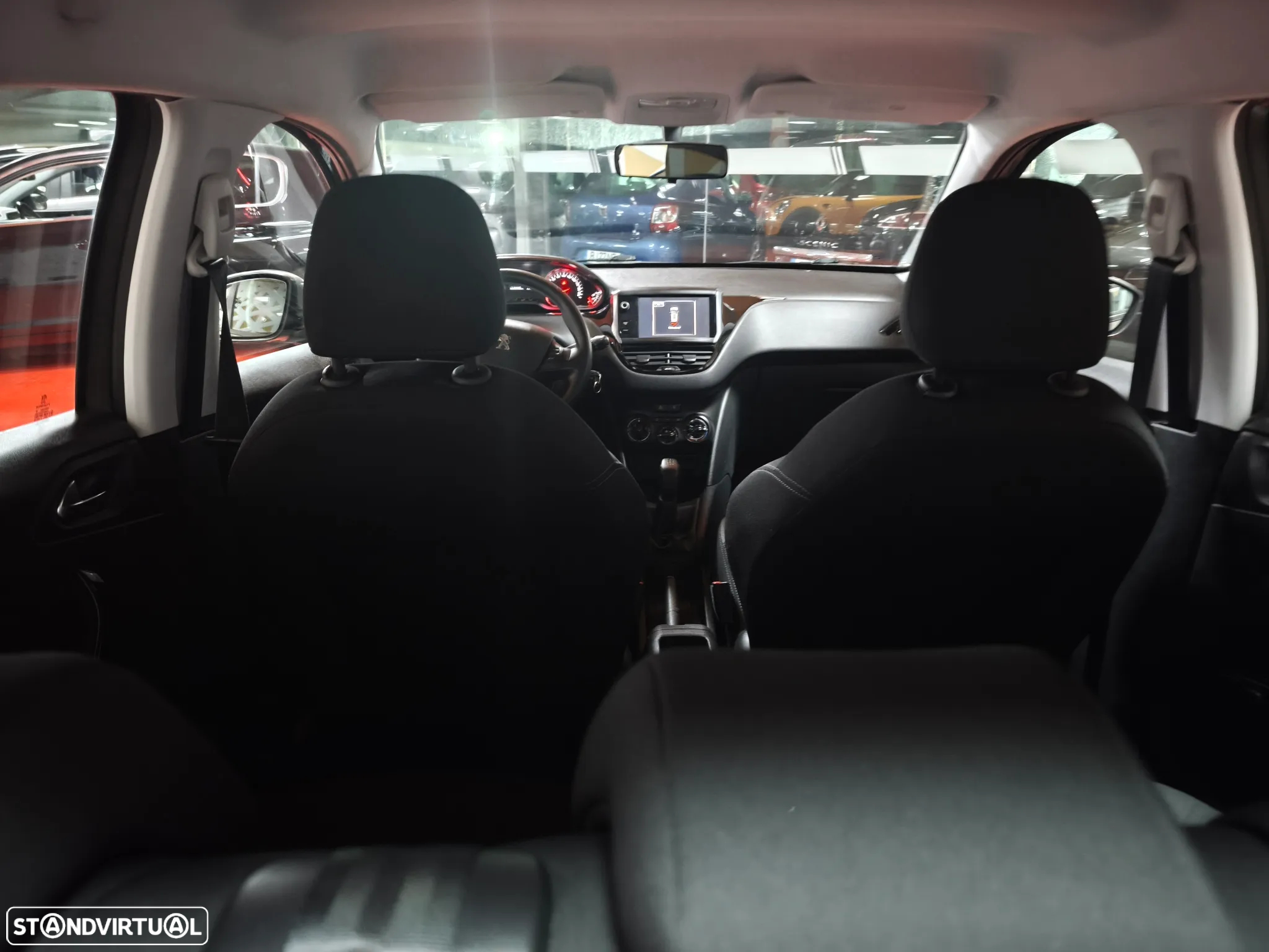Peugeot 208 1.6 e-HDi Active - 27