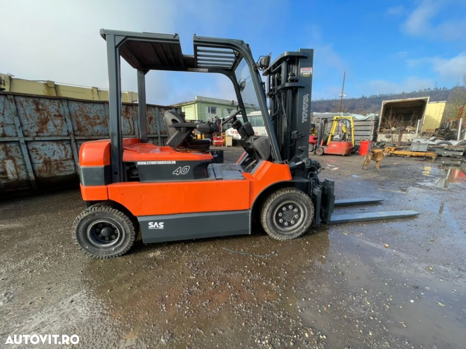 Toyota Toyota 7FBMF40 - 7