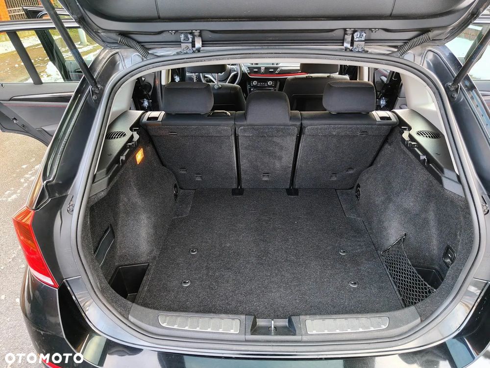 BMW X1 sDrive16d Sport Line - 37