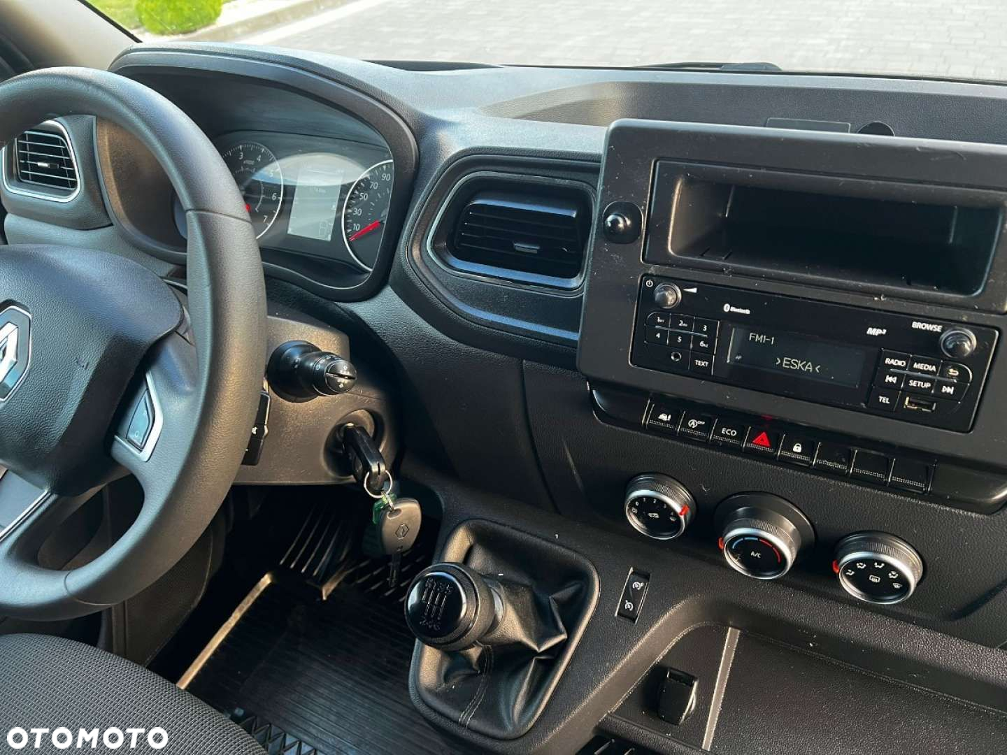 Renault Master 10 europalet - 31