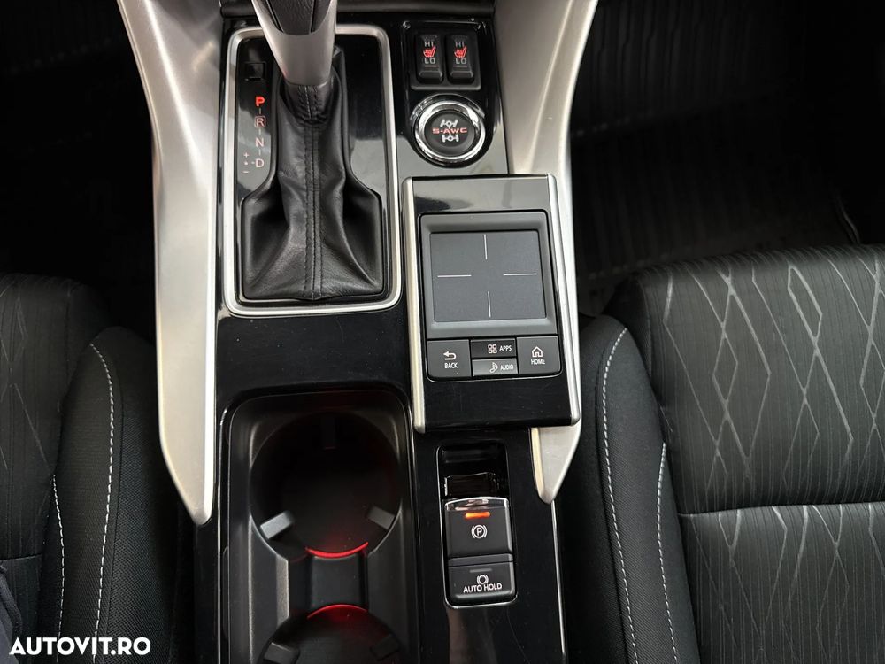 Mitsubishi Eclipse-Cross - 18
