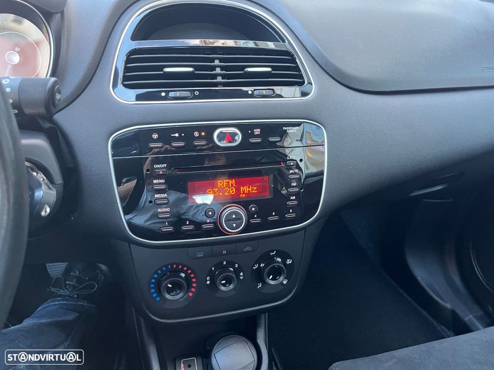 Fiat Punto 1.2 Lounge Start&Stop - 21