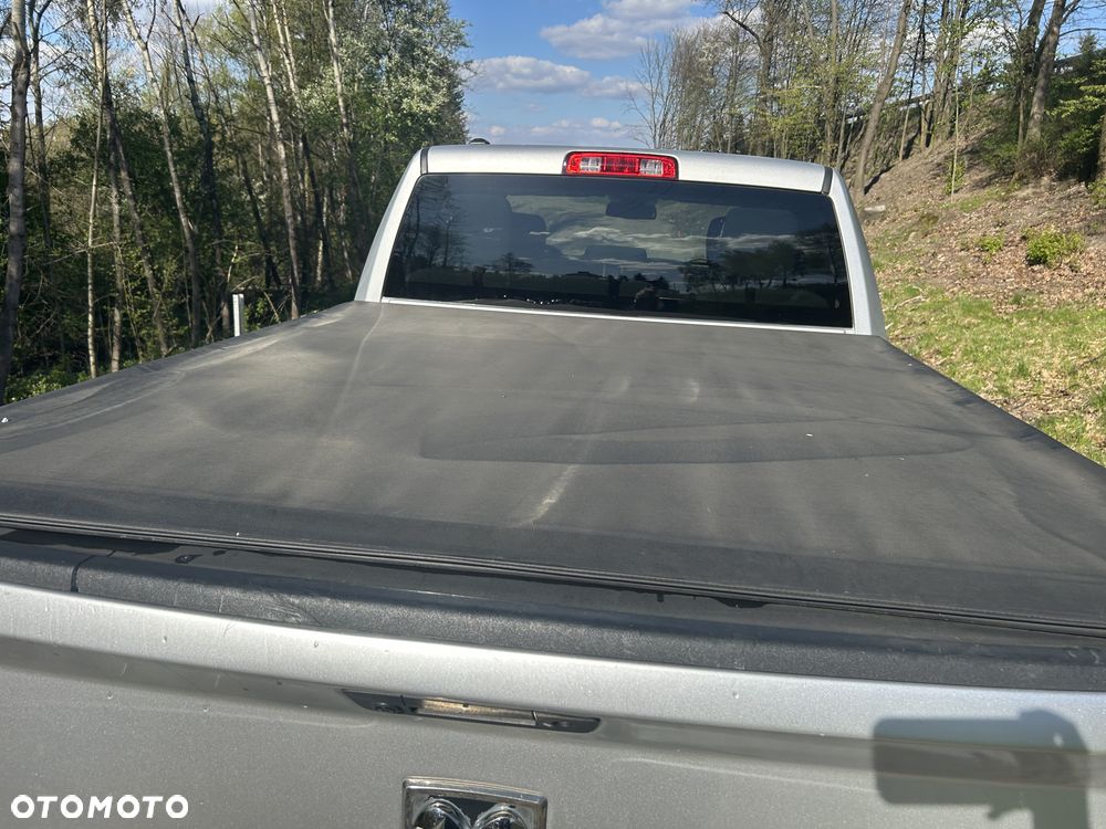 Dodge RAM - 10