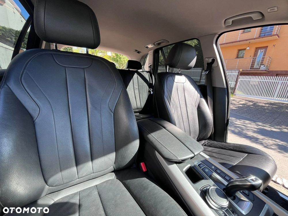 BMW X5 xDrive25d - 14