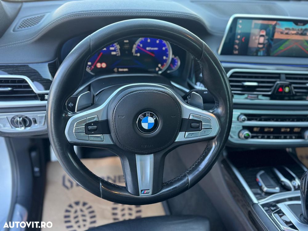 BMW Seria 7 730d xDrive - 35