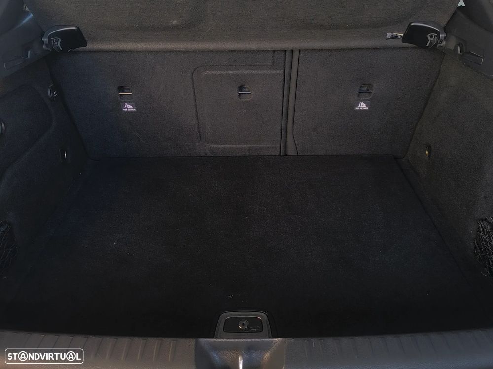 Mercedes-Benz GLA 180 d 7G-DCT Style - 8