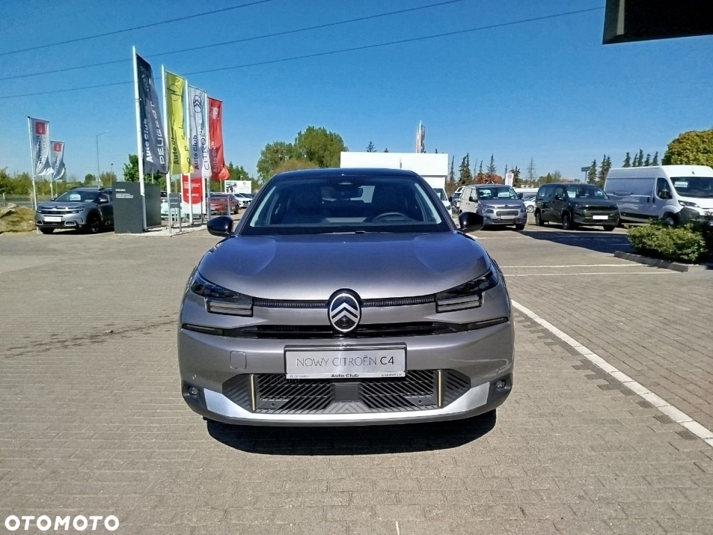 Citroën C4X - 4
