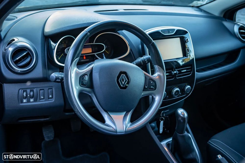 Renault Clio 0.9 TCE Limited - 13