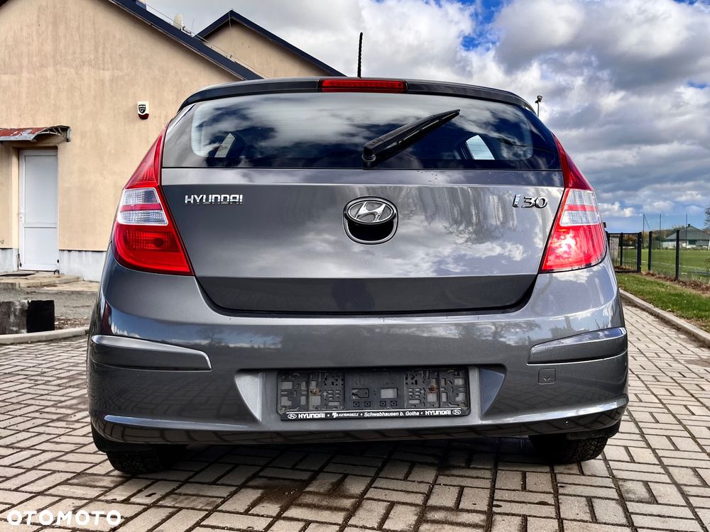Hyundai i30 1.4 Classic - 4