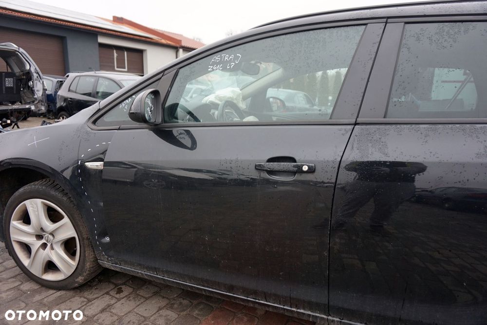 DRZWI PRZEDNIE LEWE ASTRA IV J KOMBI Z41C  CZARNY OPEL 2009-2015 - 2