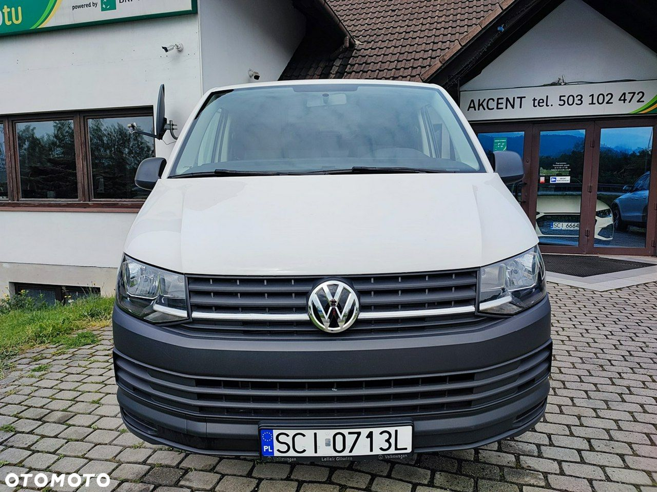 Volkswagen Transporter - 2