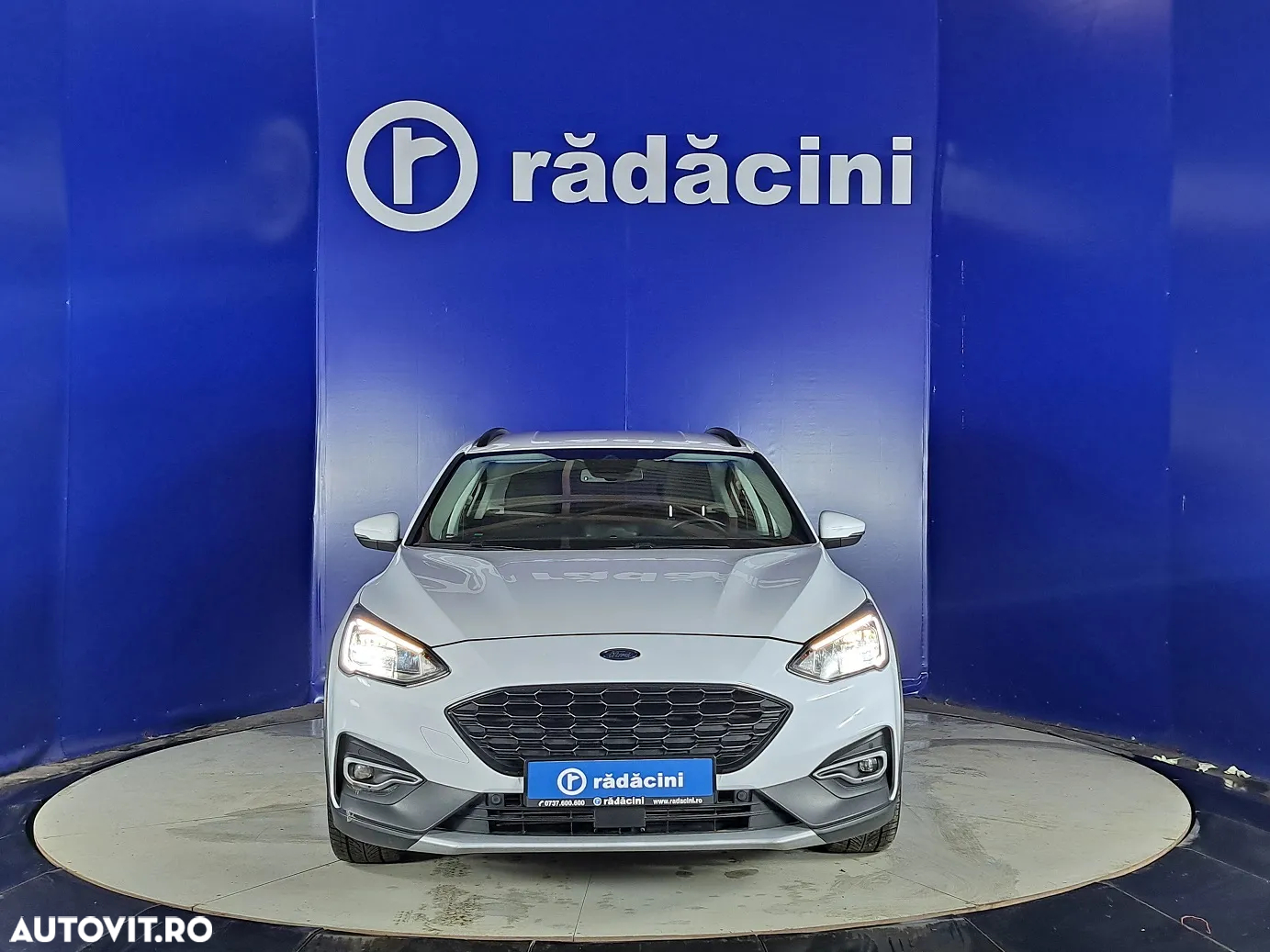 Ford Focus - 8