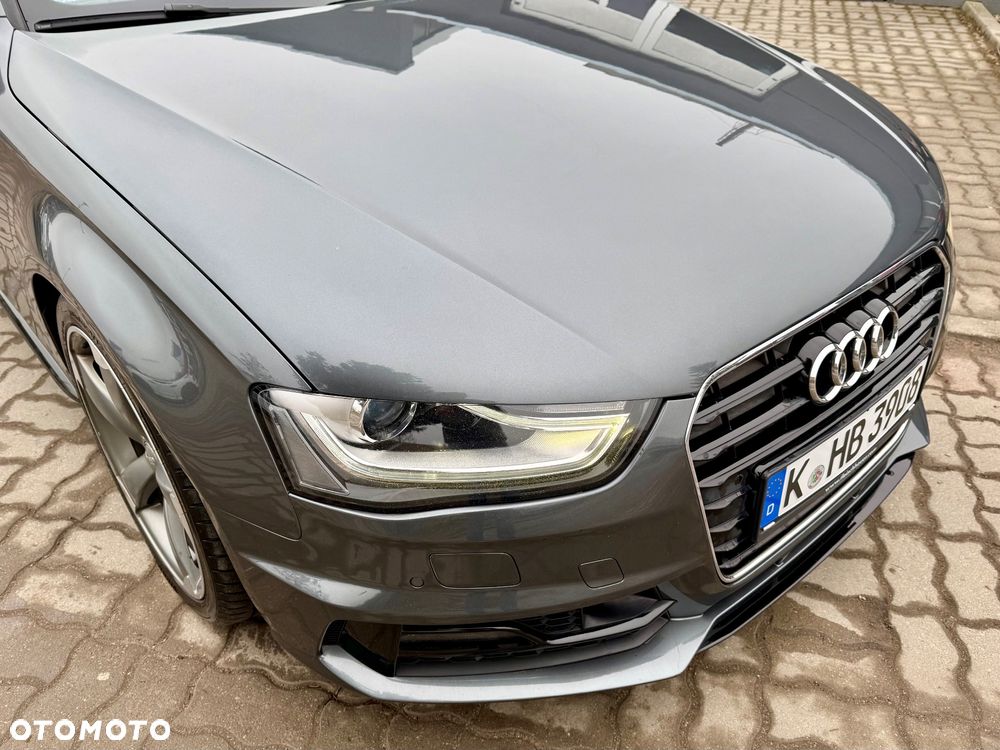 Audi A4 Limousine 2.0 TDI DPF clean diesel S line Sportpaket - 38