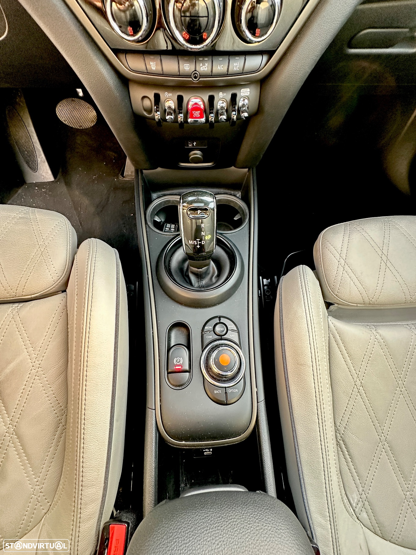 MINI Countryman One D Auto - 27