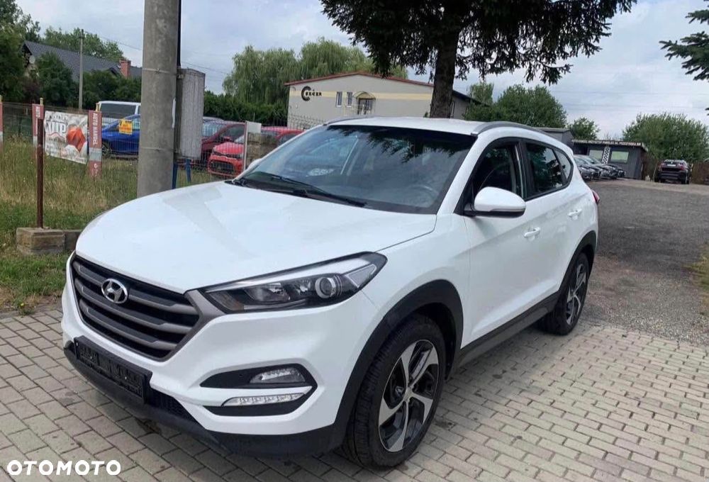 Hyundai Tucson 1.6 GDi 2WD Premium - 2