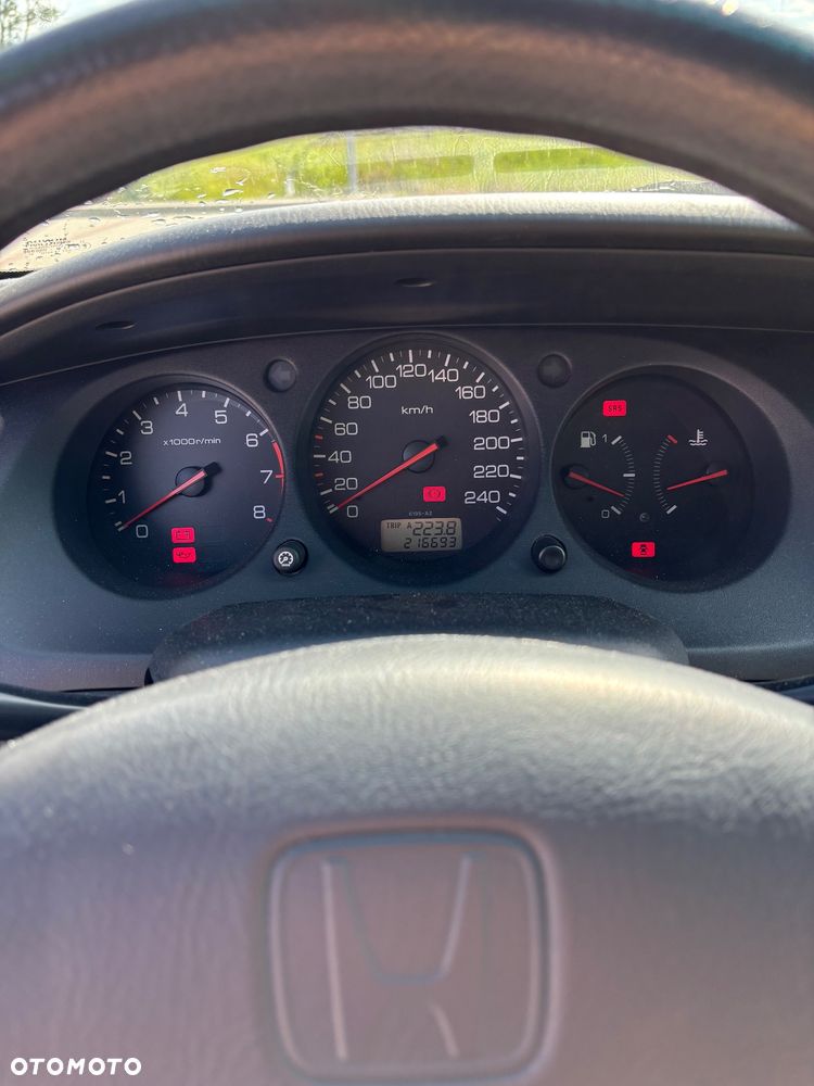 Honda Accord 1.8i LS - 11
