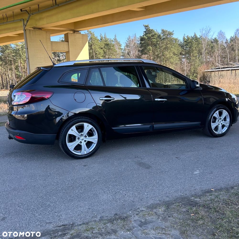 Renault Megane 1.6 16V 110 Paris Business - 9