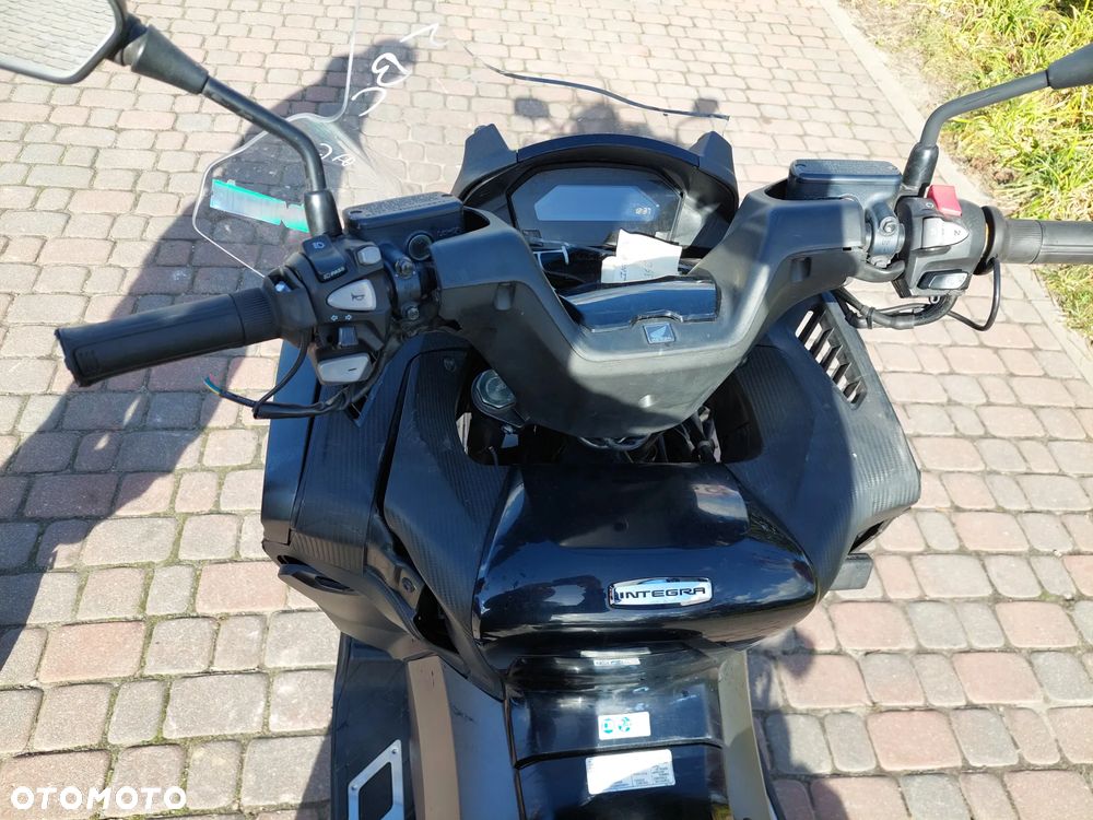 Honda NC - 9