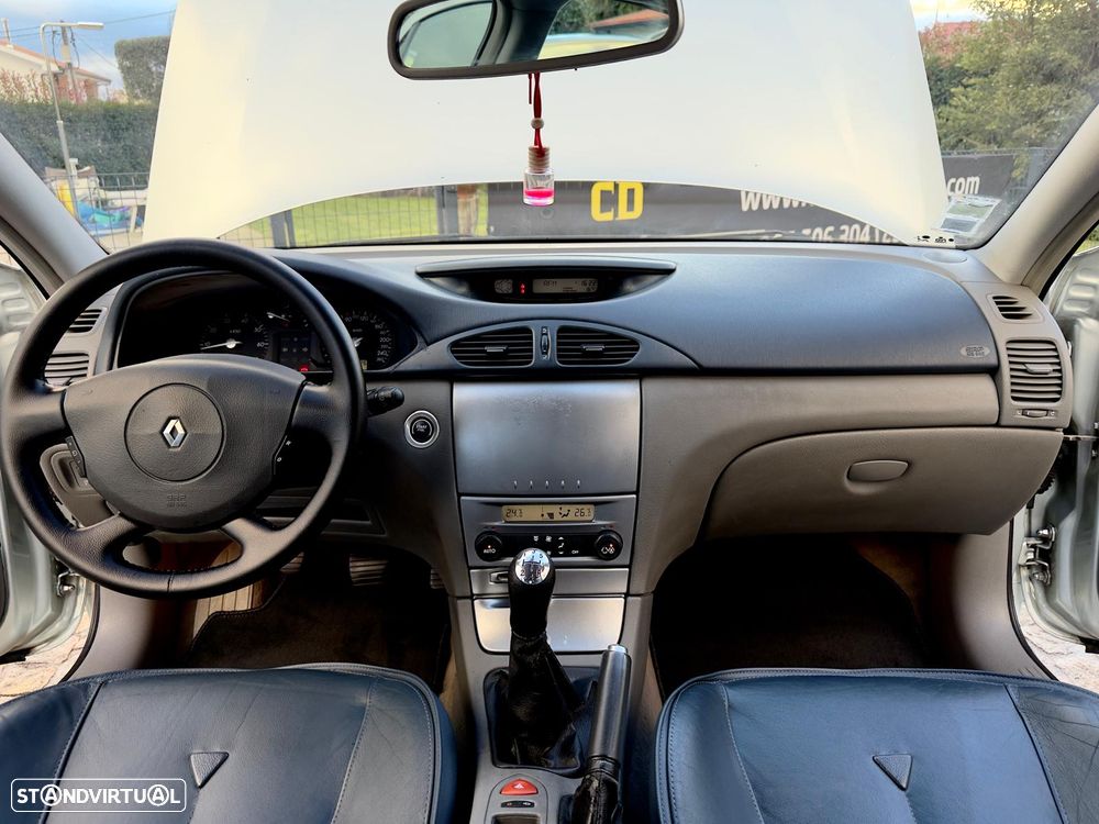 Renault Laguna 1.6 Expression - 7