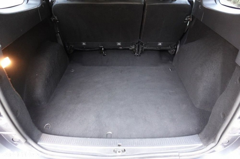 Dacia Lodgy - 17
