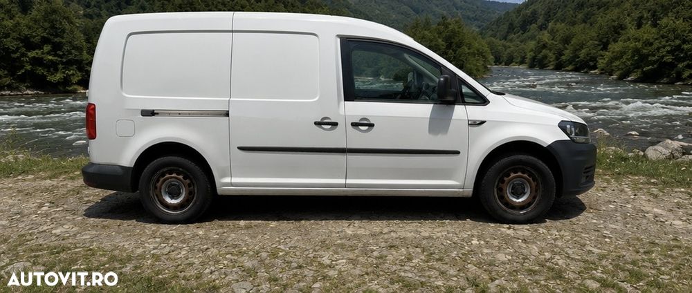 Volkswagen Caddy Maxi - 4