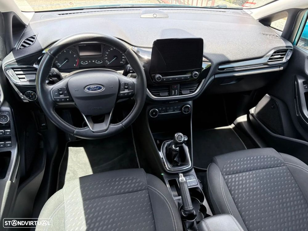 Ford Fiesta 1.0 T EcoBoost Titanium - 27