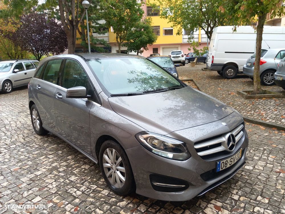 Mercedes-Benz B 180 d Urban - 4