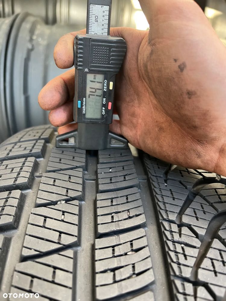 275 40 19 + 245 45 19 Pirelli P Zero Winter Zima BMW Mercedes 4szt. - 4