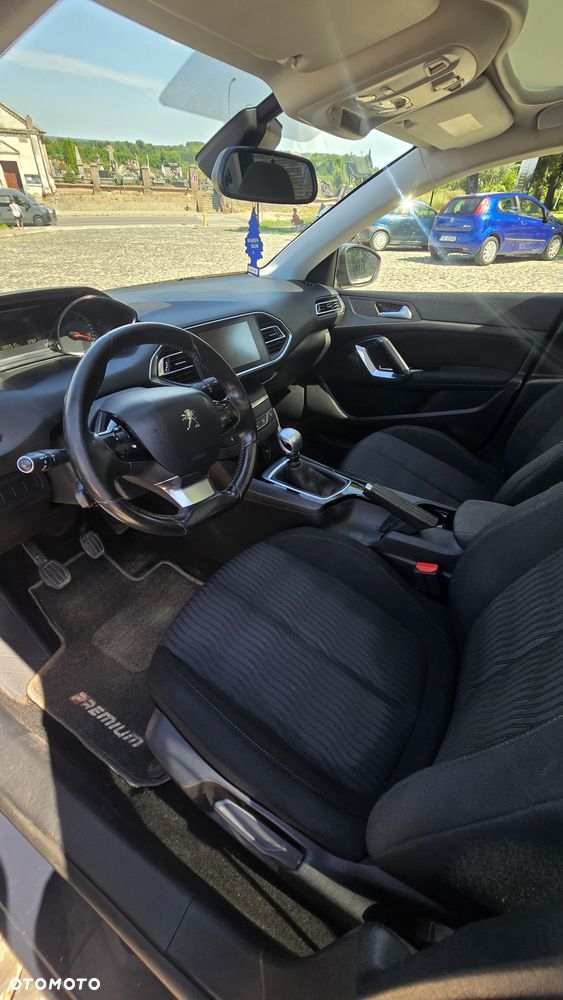 Peugeot 308 - 6