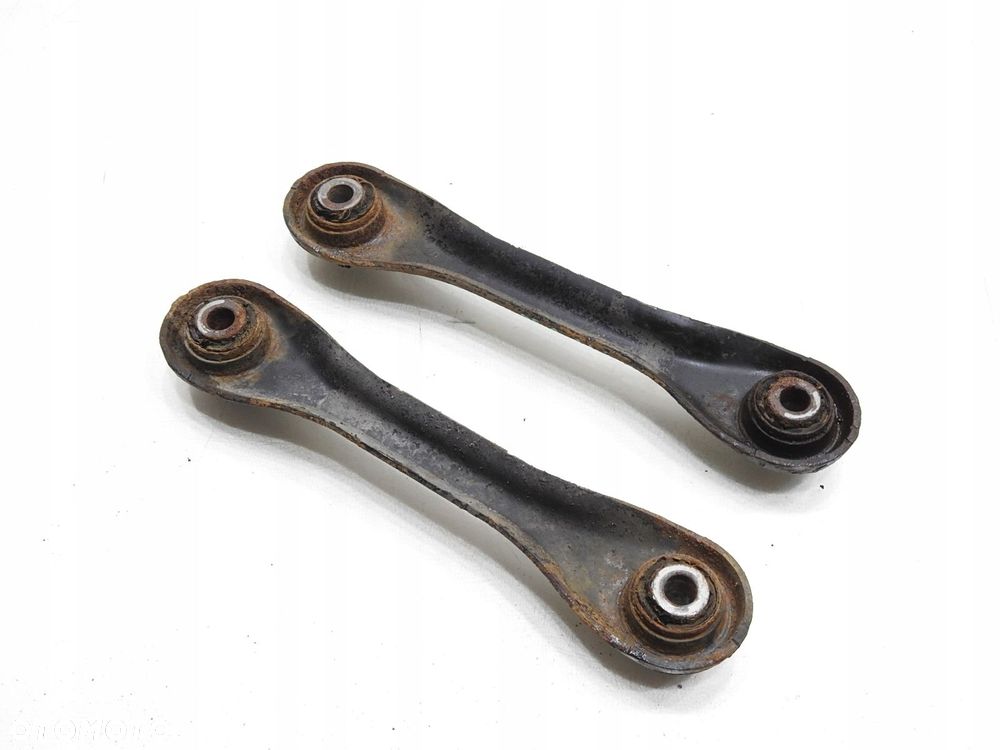 WAHACZ TYŁ TYLNY VOLVO V50 - 5