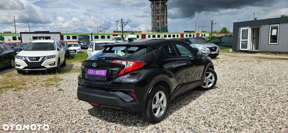 Toyota C-HR - 2