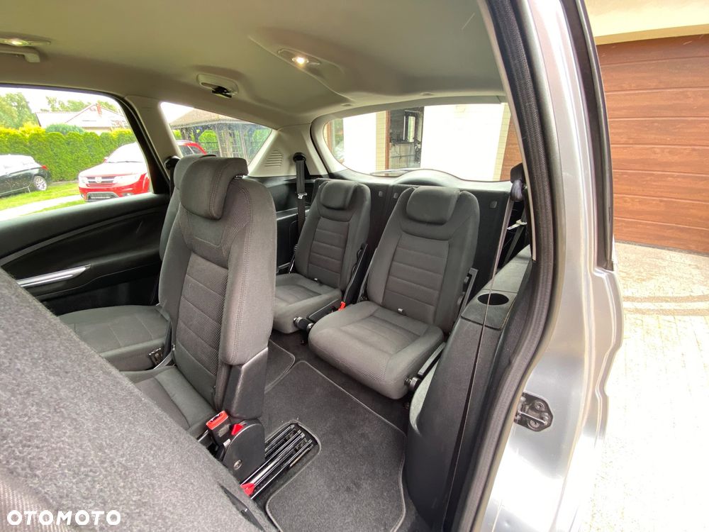 Ford S-Max 2.0 TDCi Titanium - 24