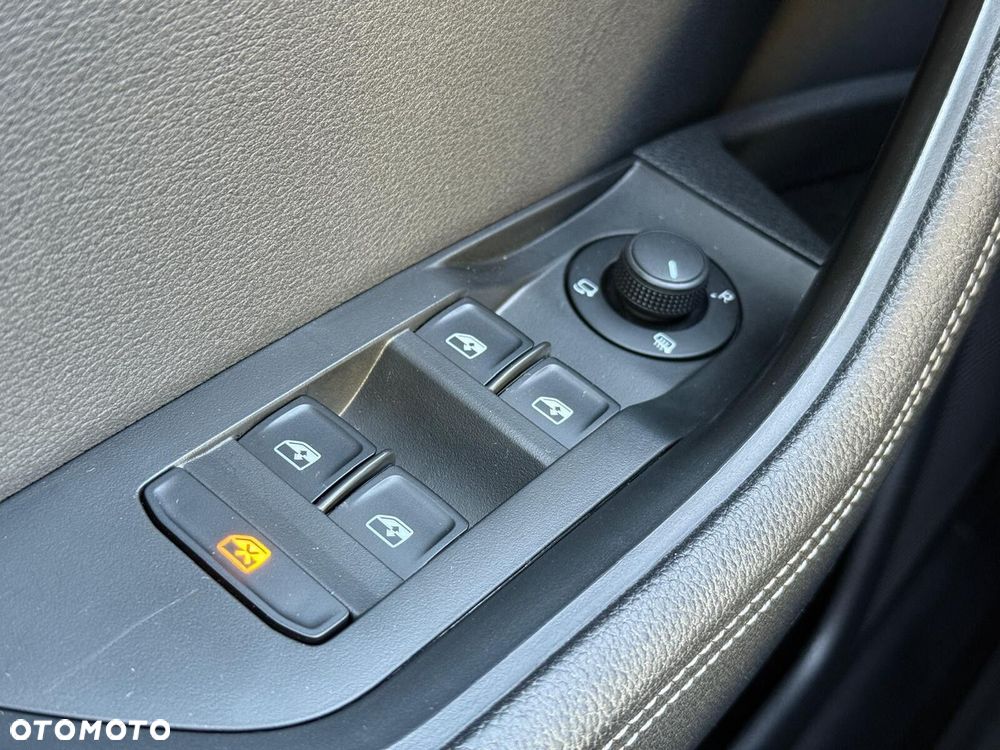 Skoda Superb 2.0 TDI SCR 4x4 Style DSG - 34