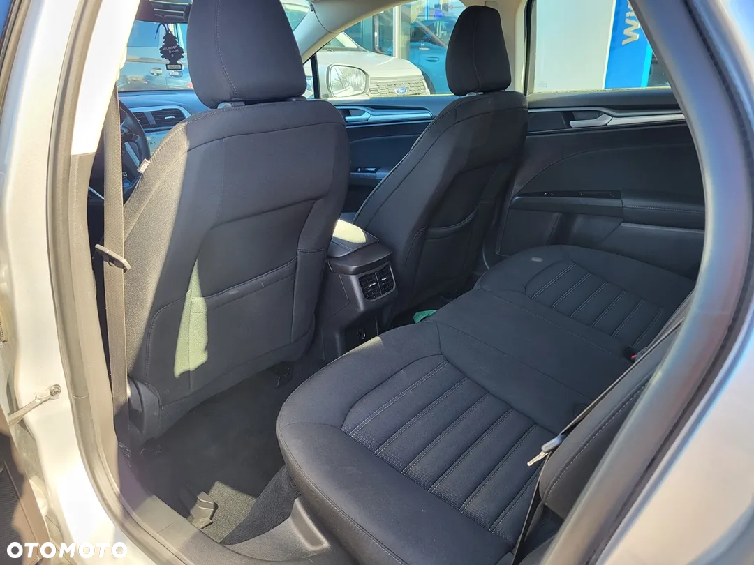 Ford Mondeo 2.0 TDCi Trend - 17