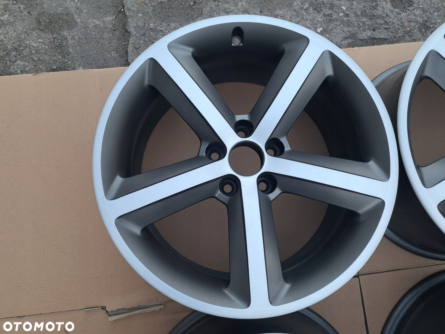 Oryg. Audi A5 S-Line 18 8t0 A4 A6 S4 S6 8.5j et29 Q5 - 4