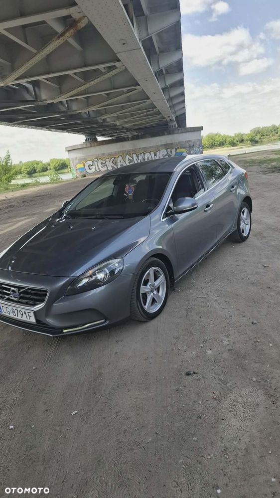 Volvo V40 D4 Kinetic - 4