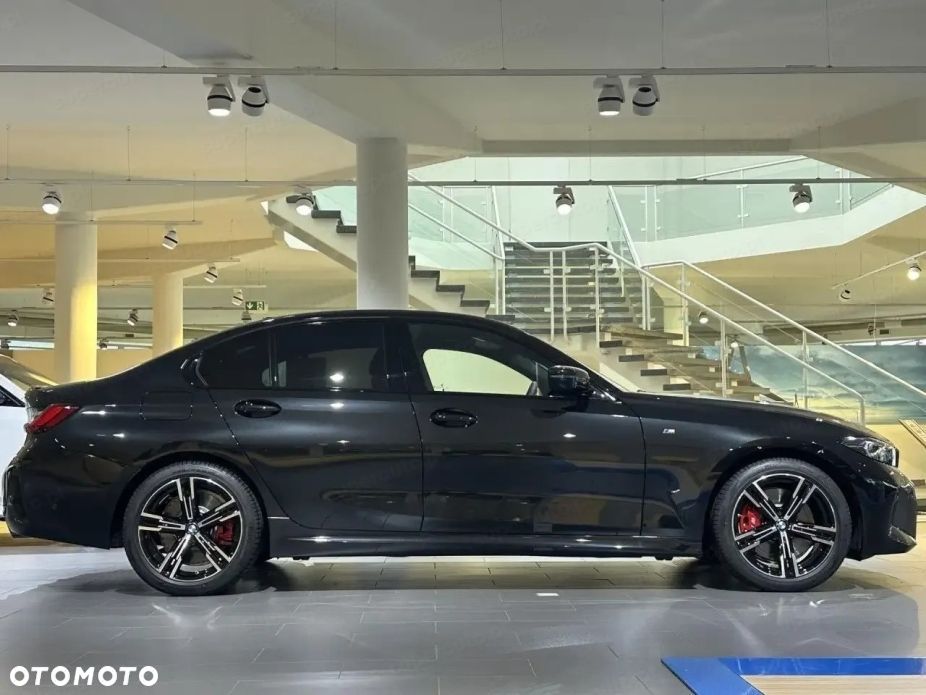 BMW Seria 3 330d xDrive mHEV M Sport - 7