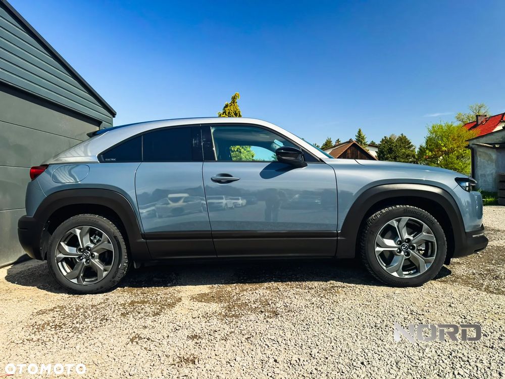 Mazda MX-30 e-SKYACTIV - 3