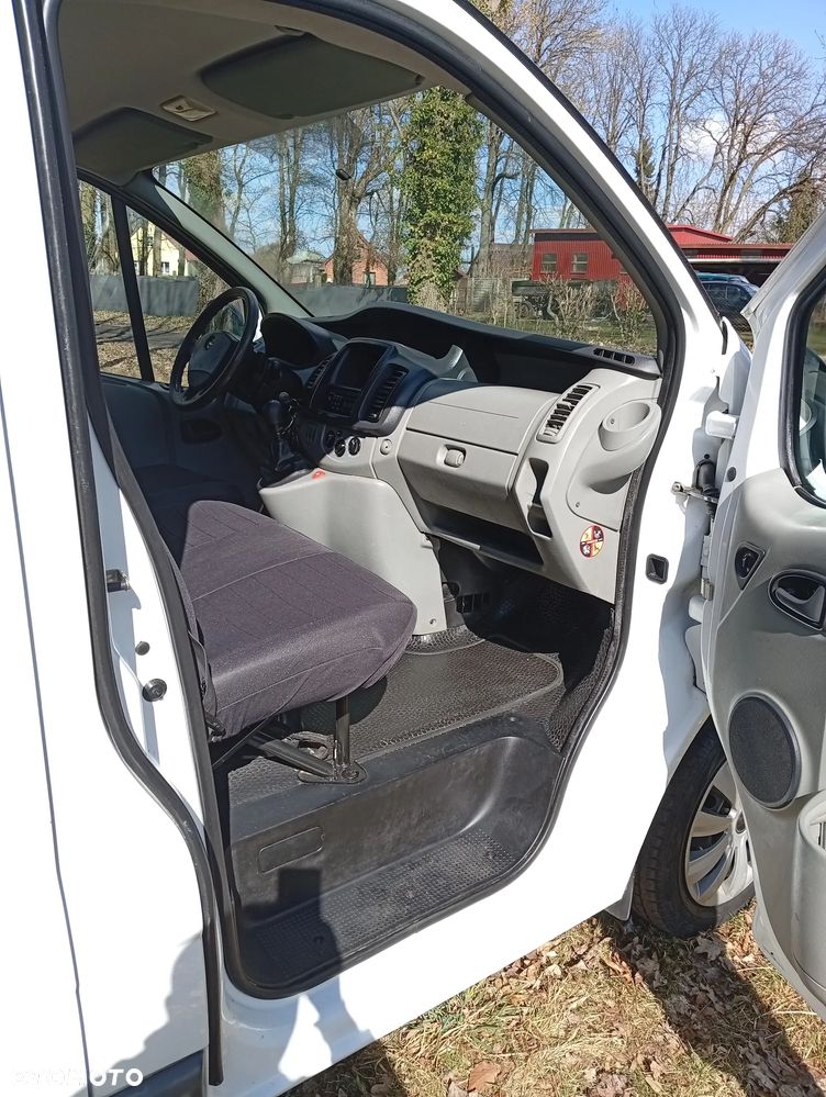 Opel Vivaro - 6